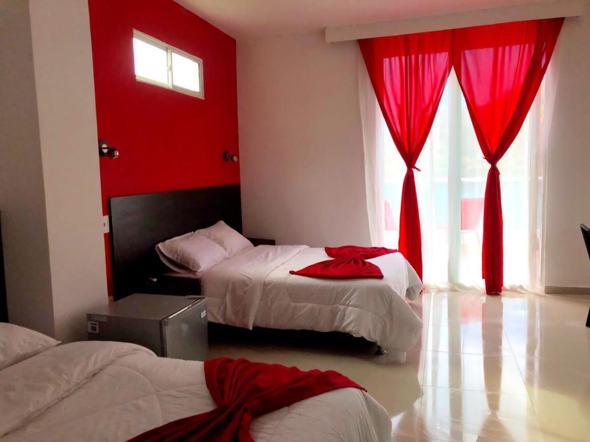 Hotel Large Beach Таганга Экстерьер фото