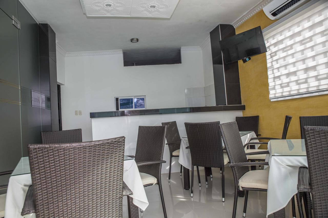 Hotel Large Beach Таганга Экстерьер фото