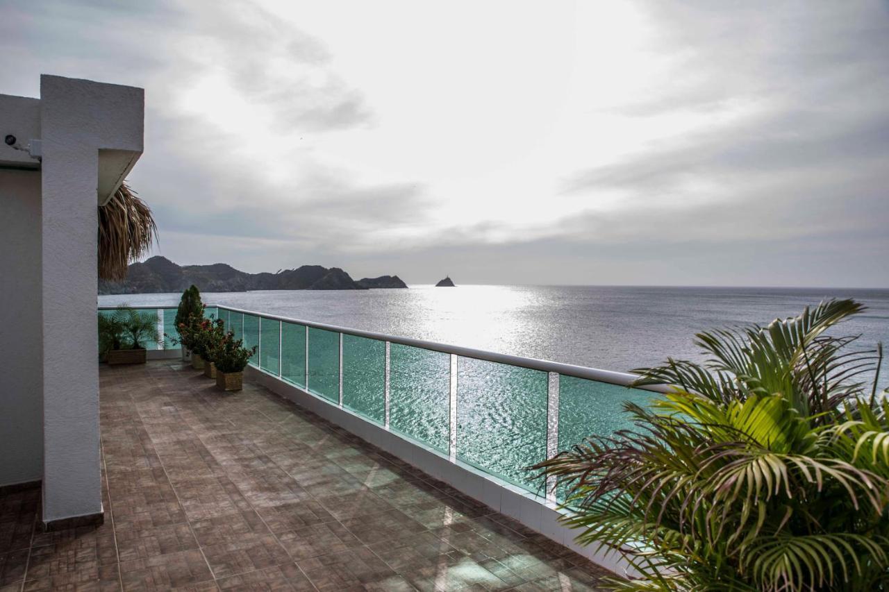Hotel Large Beach Таганга Экстерьер фото