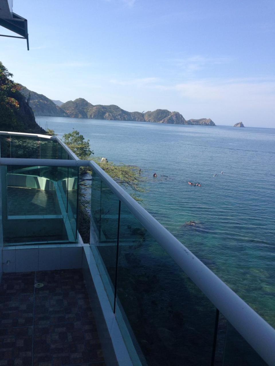 Hotel Large Beach Таганга Экстерьер фото